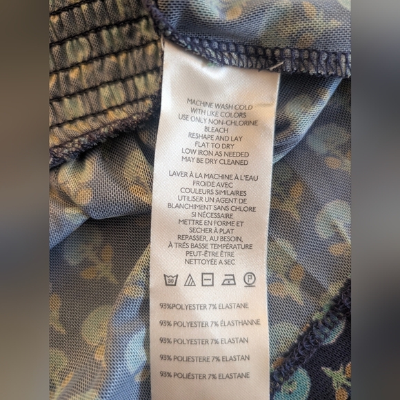 Maeve Anthropologie Short-Sleeve Smocked Polo Top Navy Floral Boho Preppy SZ M - Picture 9 of 9